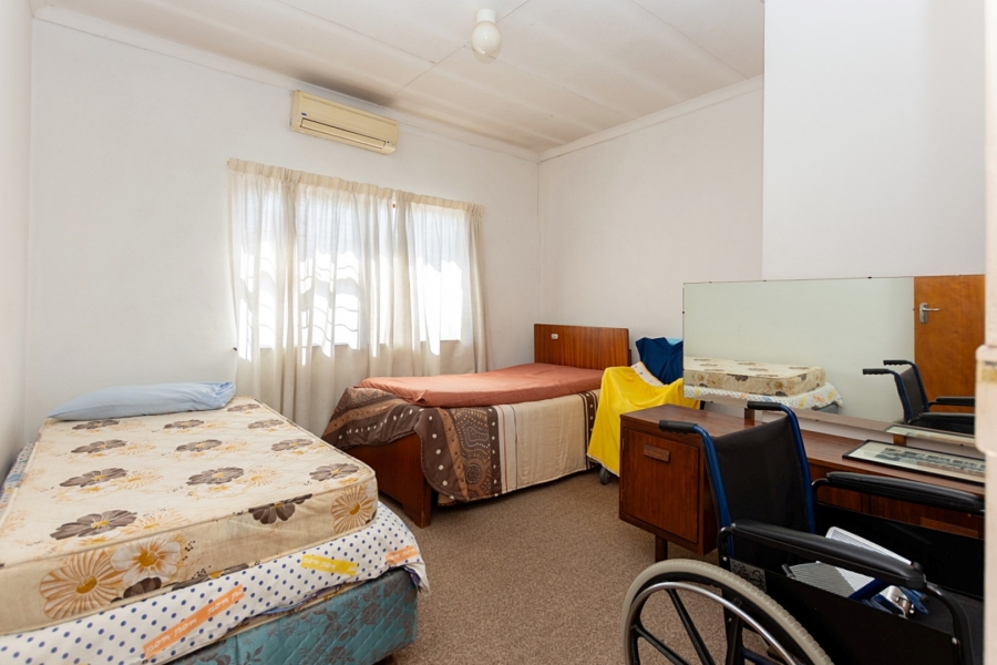 2 Bedroom Property for Sale in Laaiplek Western Cape